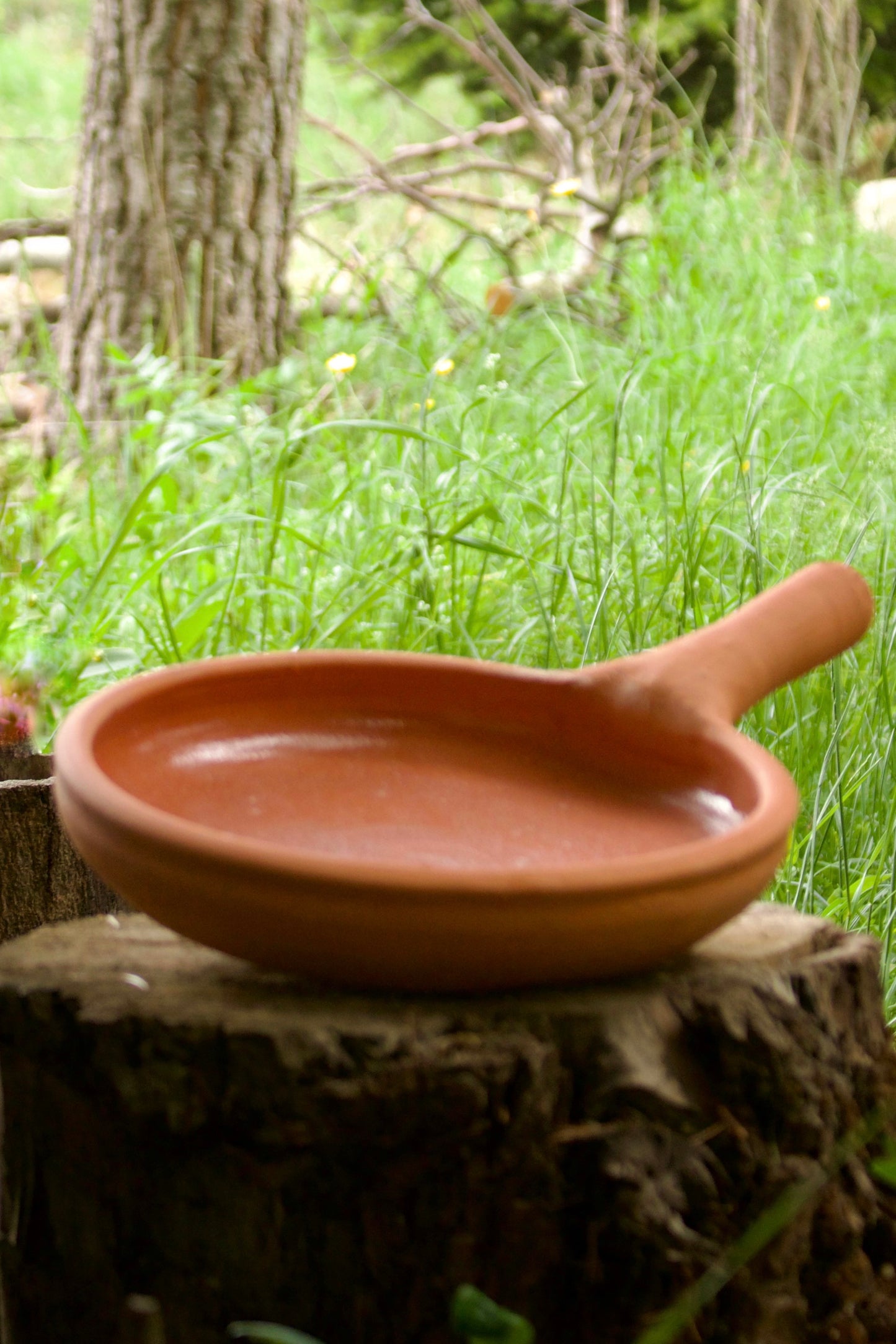 Hand-made Natural Pottery Pan