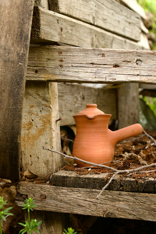 Traditional Pottery Rakwa (coffee pot)